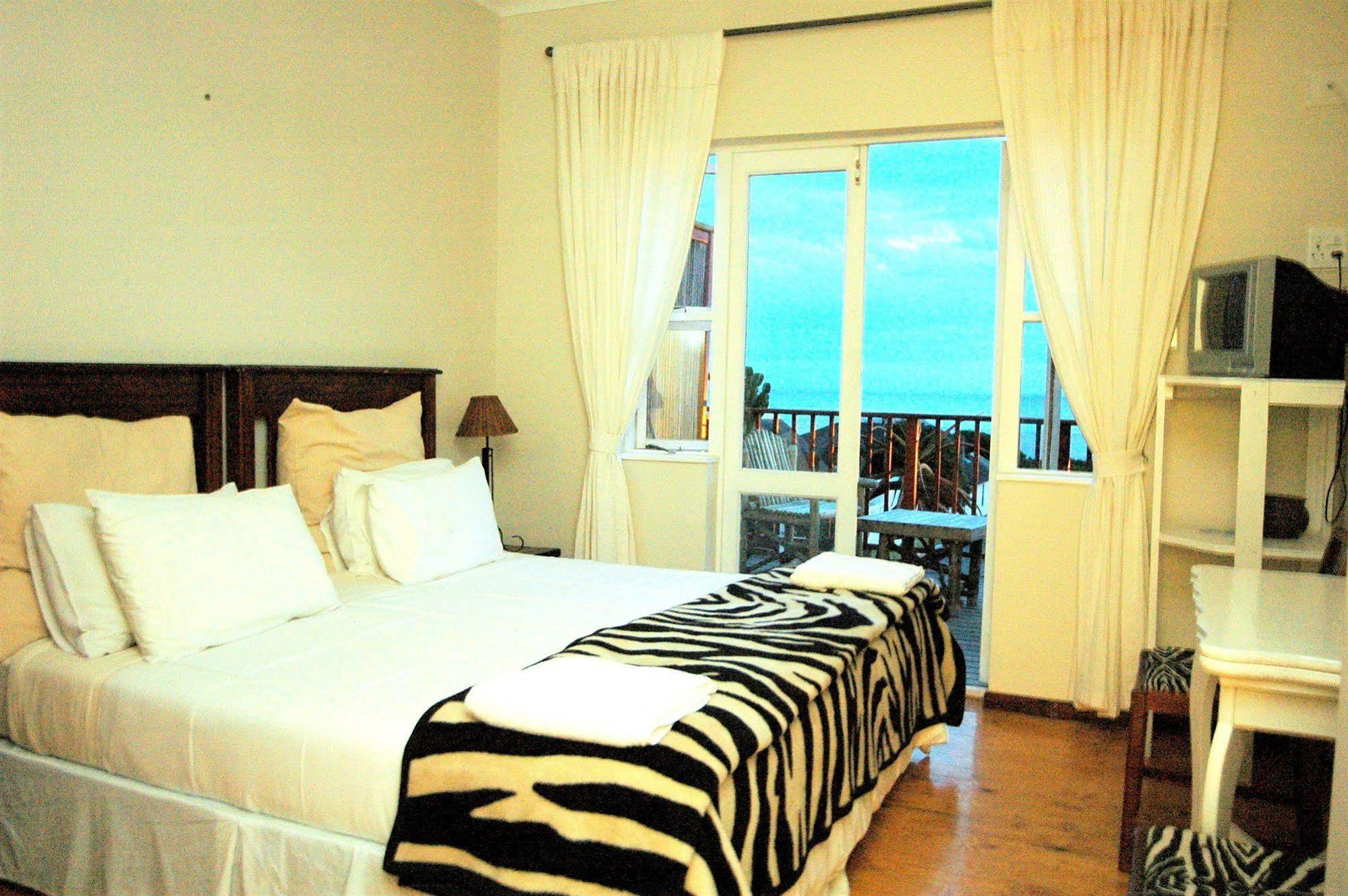 Baleens Hotel Hermanus Exterior photo