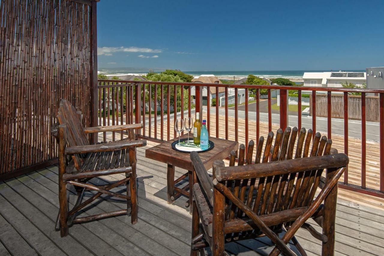 Baleens Hotel Hermanus Exterior photo