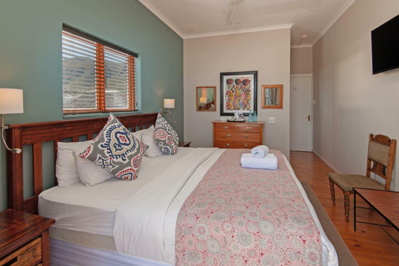 Baleens Hotel Hermanus Exterior photo