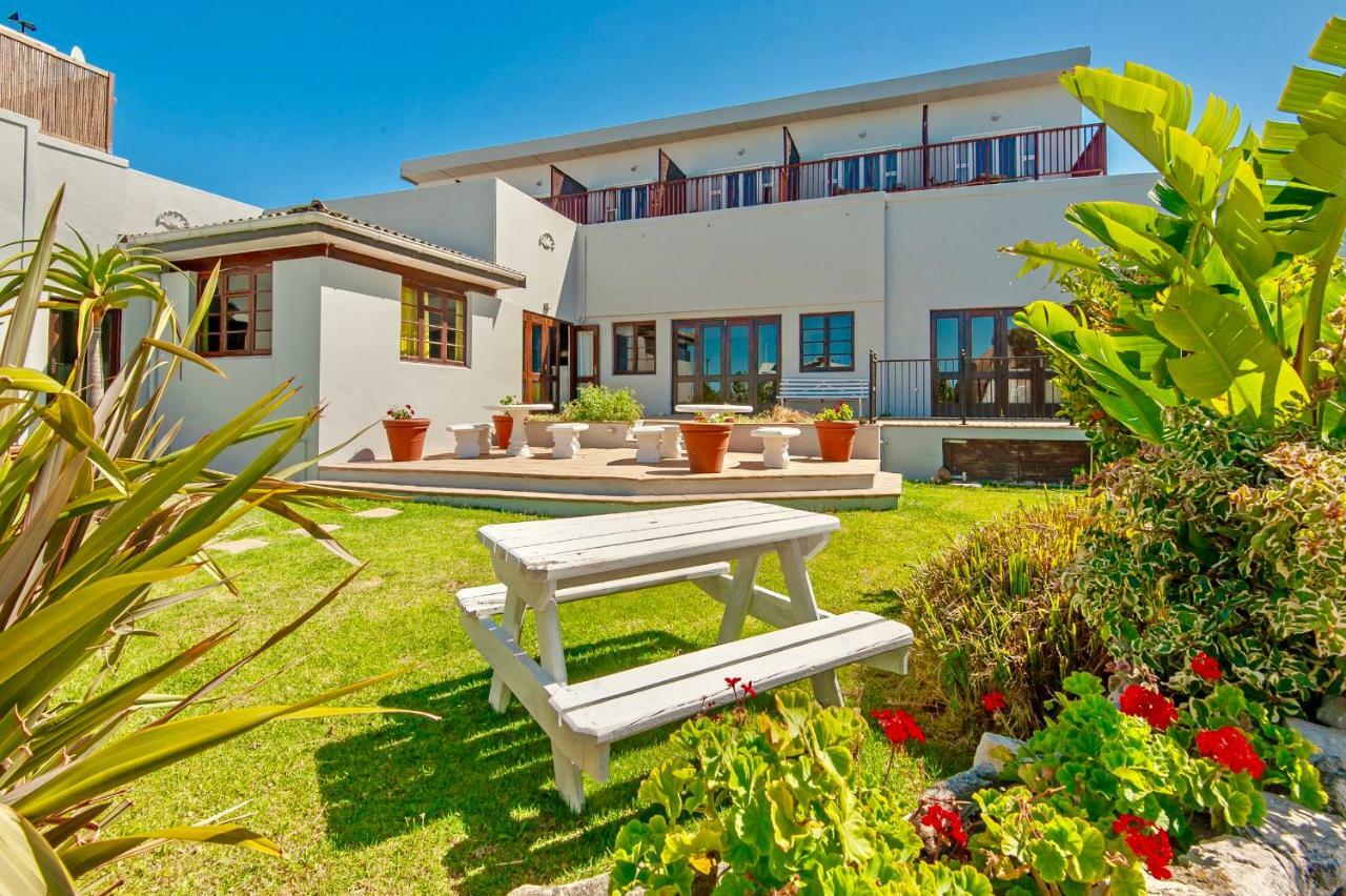 Baleens Hotel Hermanus Exterior photo