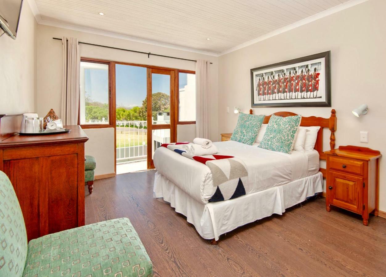 Baleens Hotel Hermanus Exterior photo