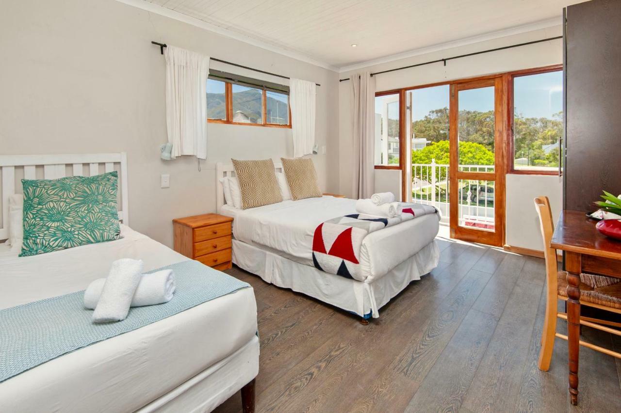 Baleens Hotel Hermanus Exterior photo